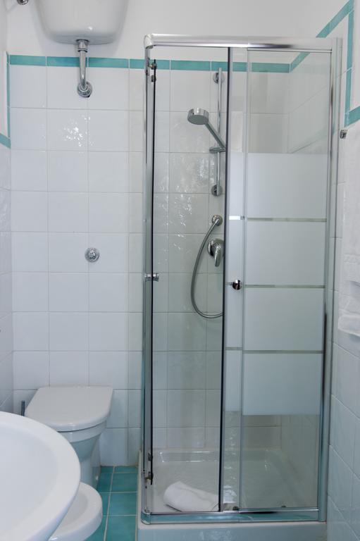 Liberty Guest House Alghero Room photo